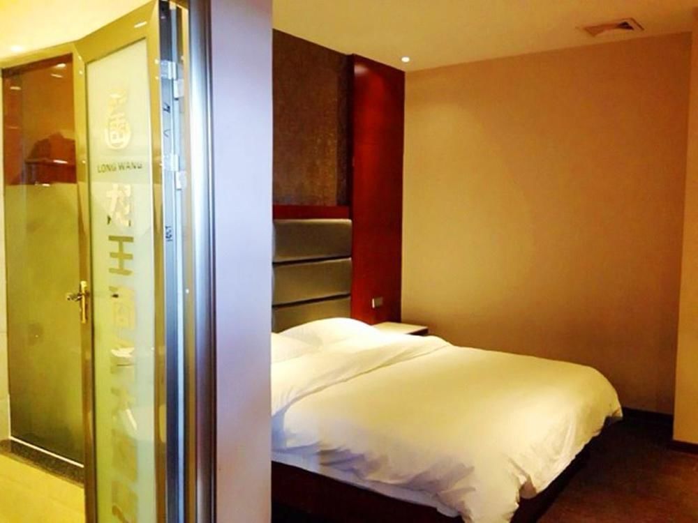 Longwang Business Hotel Liuzhou Zewnętrze zdjęcie
